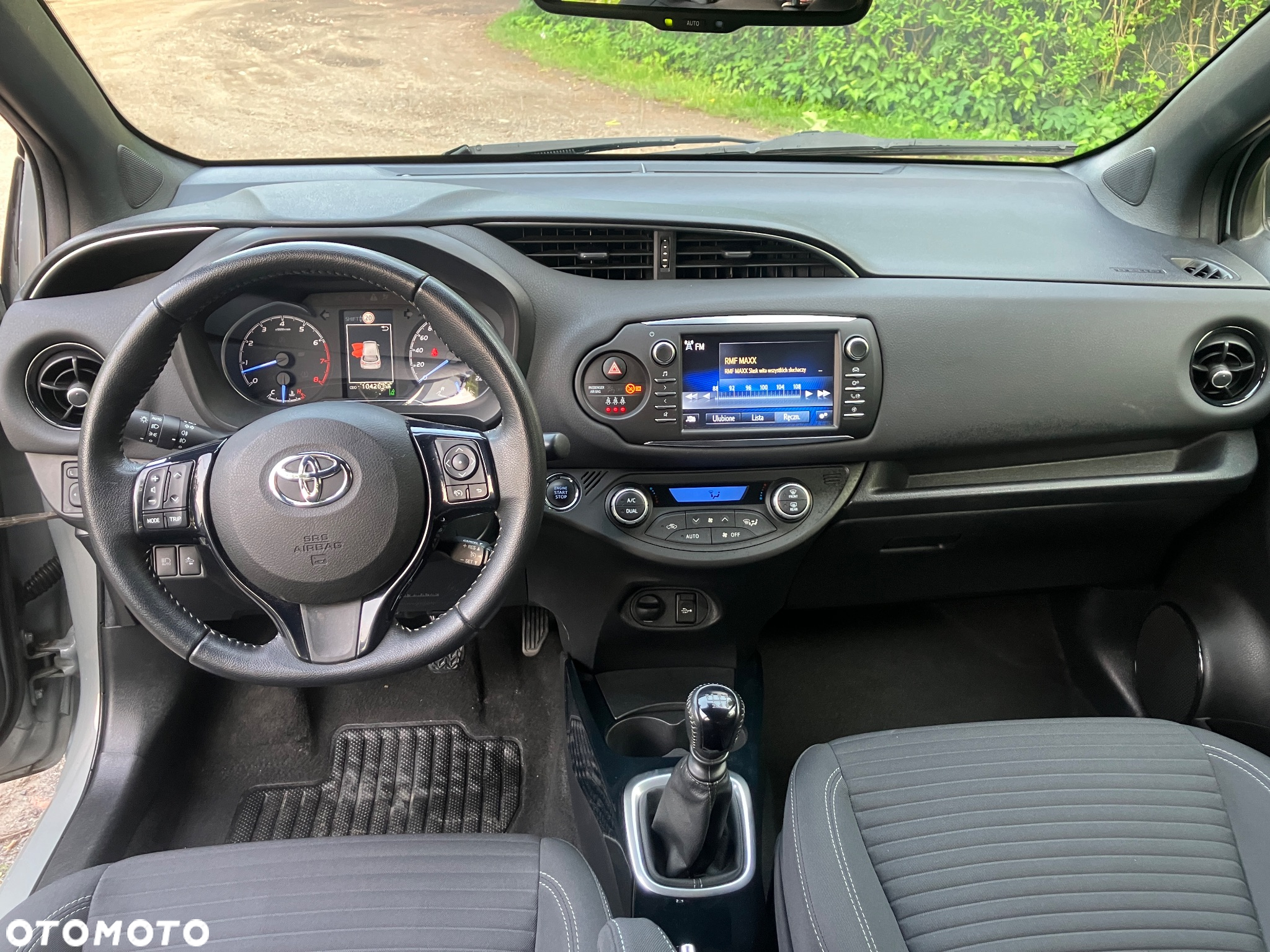 Toyota Yaris 1.5 Selection - 9