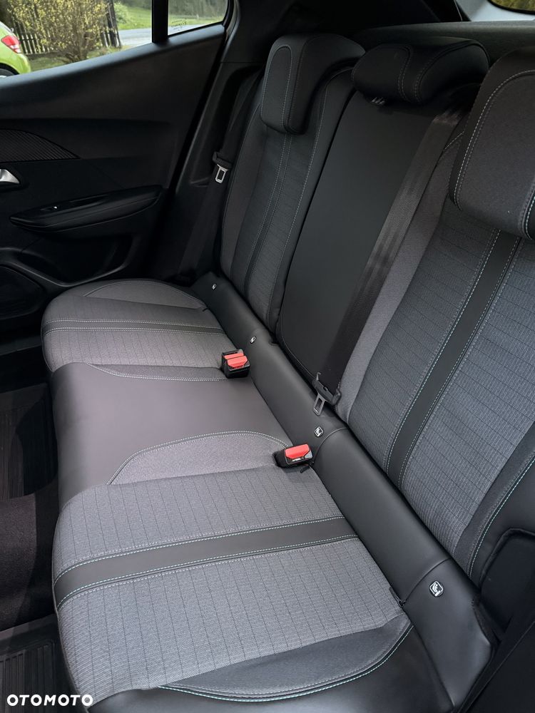 Peugeot 2008 1.5 BlueHDi Allure Pack S&S EAT8 - 7