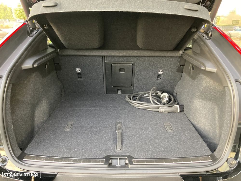 Volvo C40 Recharge Core - 36