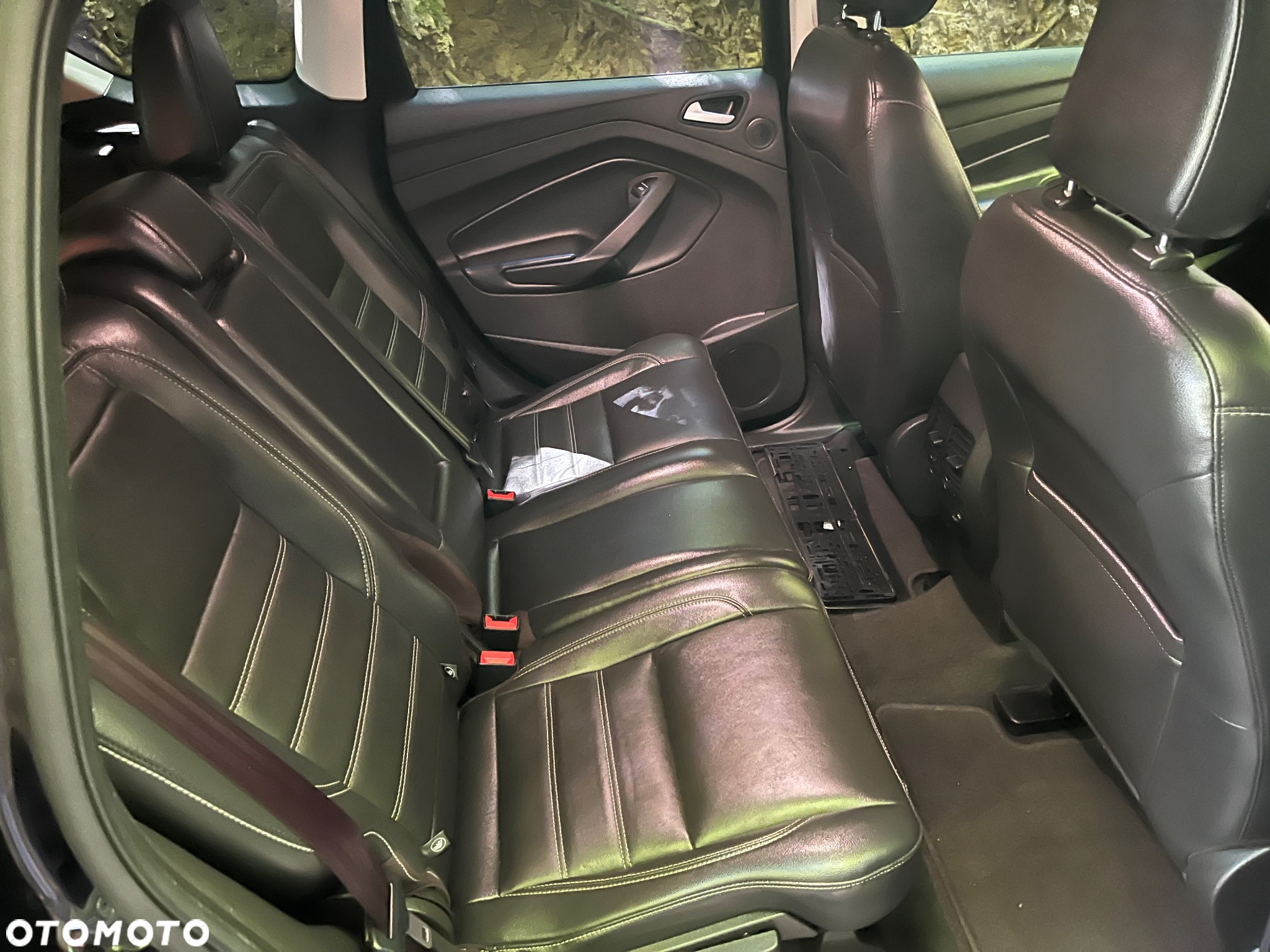 Ford Escape 2.0 EcoBoost AWD Titanium - 17