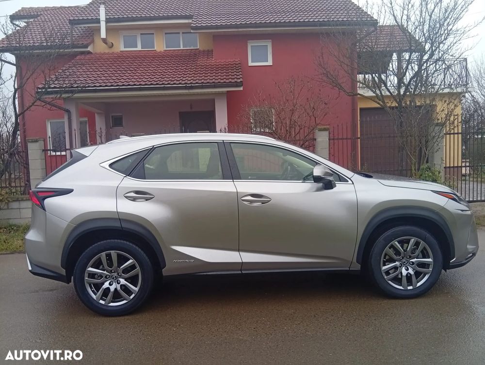 Lexus Seria NX 300h AWD Executive Plus - 9