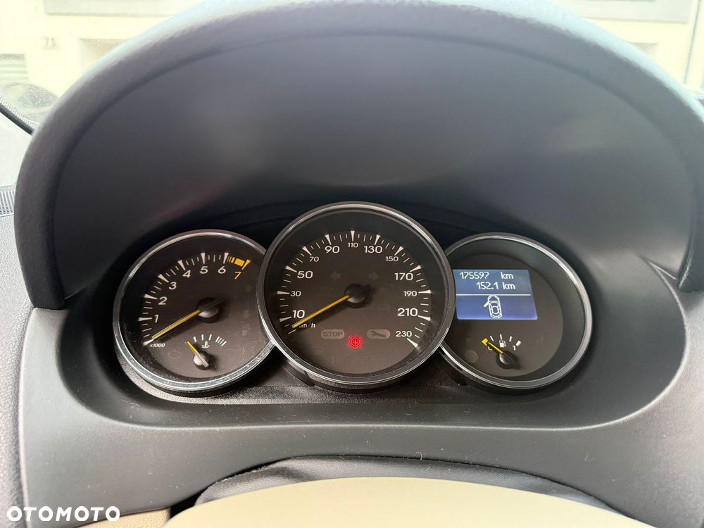 Renault Fluence 1.6 16V Privilege Euro5 - 8