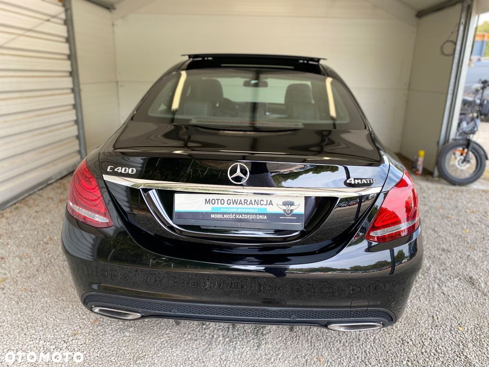 Mercedes-Benz Klasa C 400 4Matic 7G-TRONIC AMG Line - 32