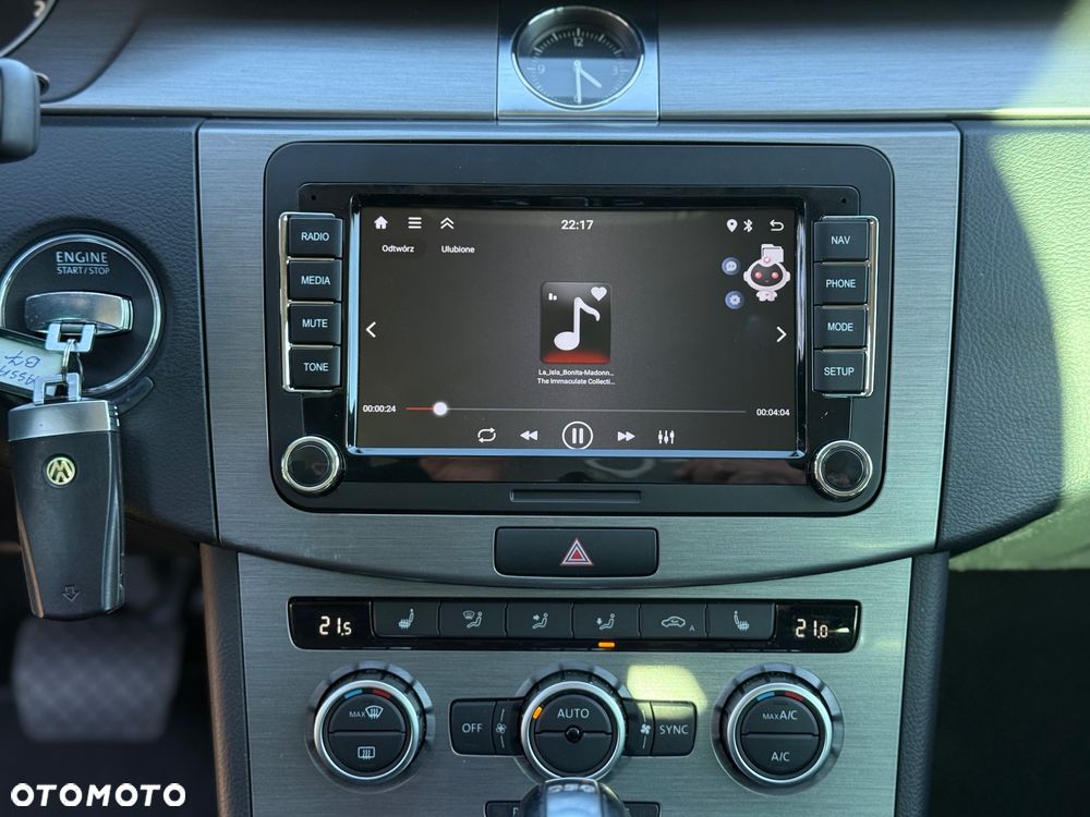 Volkswagen Passat - 20