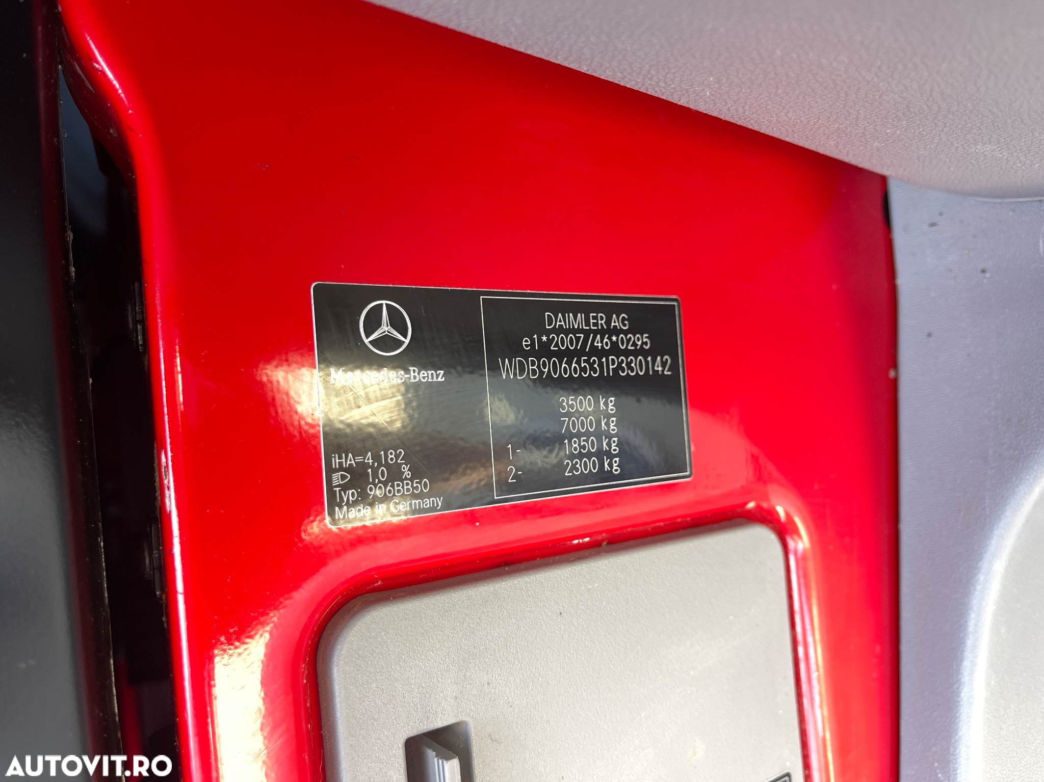 Mercedes-Benz Sprinter 519 3.0CDI V6 AUTOMAT MEDIU 2CULISANTE - 35