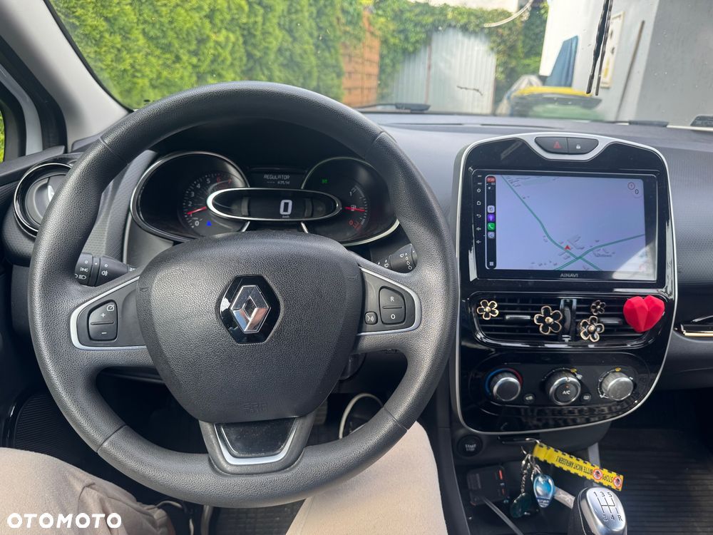 Renault Clio 0.9 TCe Alize - 9