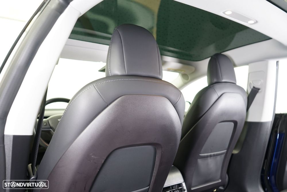 Tesla Model 3 Long-Range Dual Motor AWD - 34