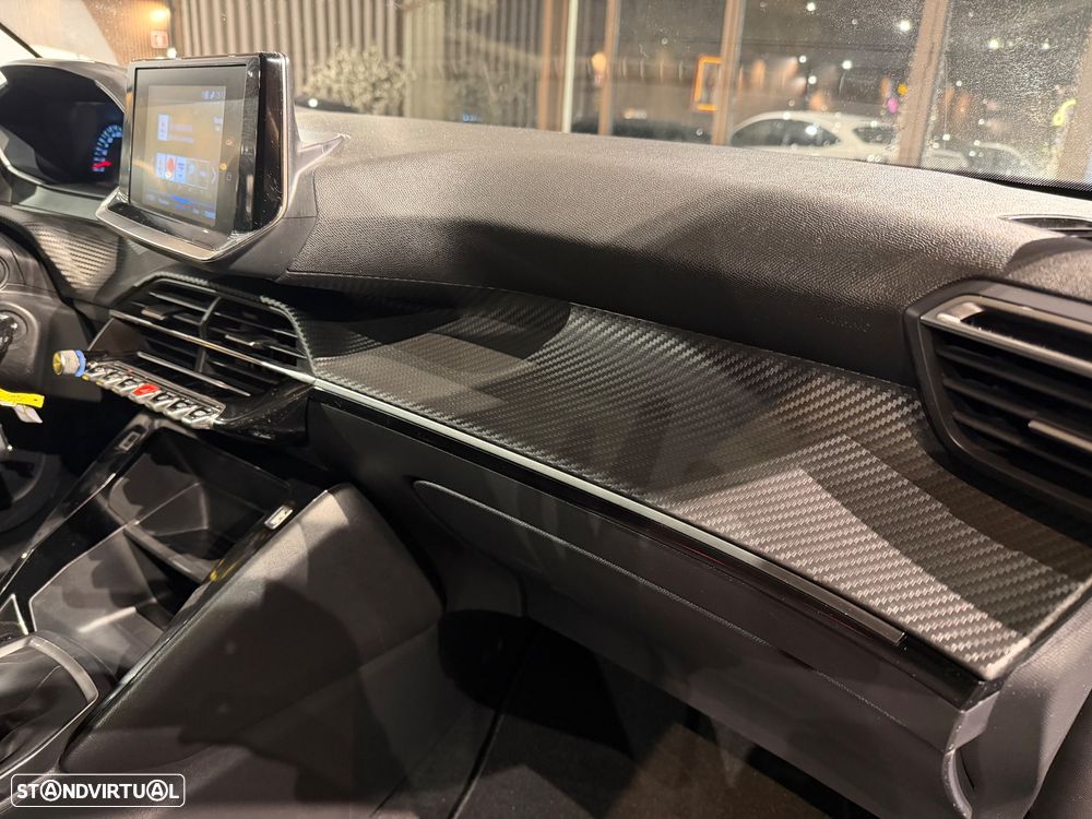 Peugeot 2008 1.5 BlueHDi Style - 27