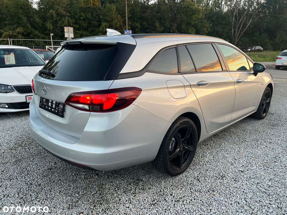Opel Astra 1.4 Turbo Sports Tourer ON - 21
