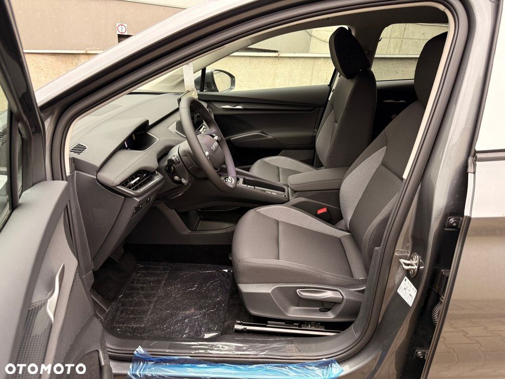 Skoda Elroq 61kWh Essence - 11
