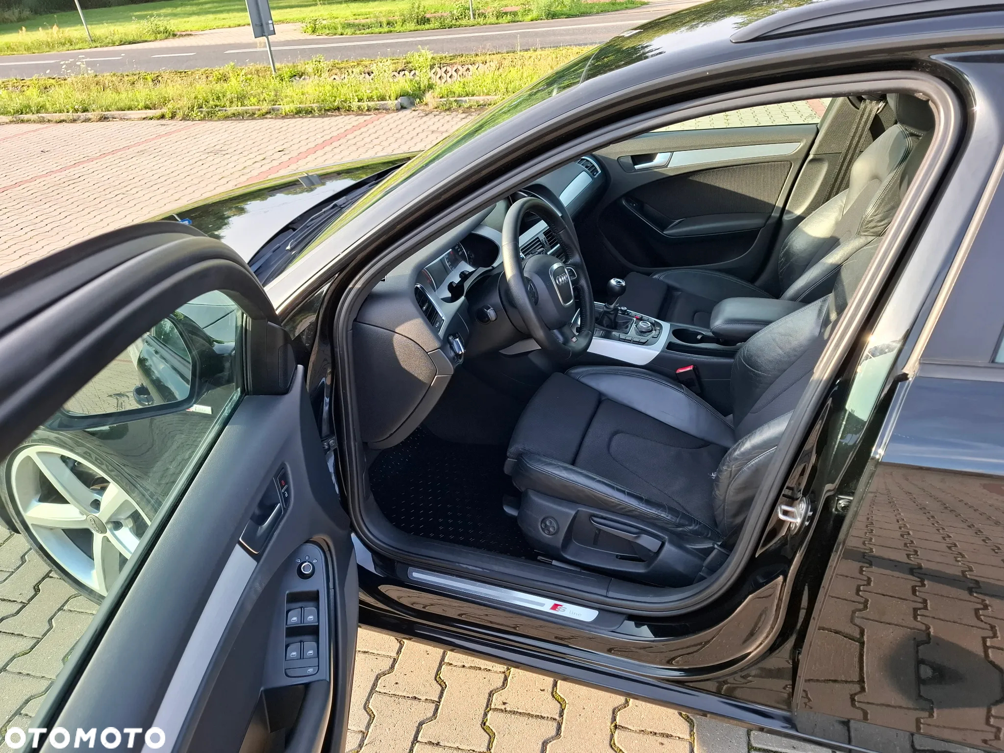 Audi A4 Avant 2.0 TDI DPF S line Sportpaket - 6