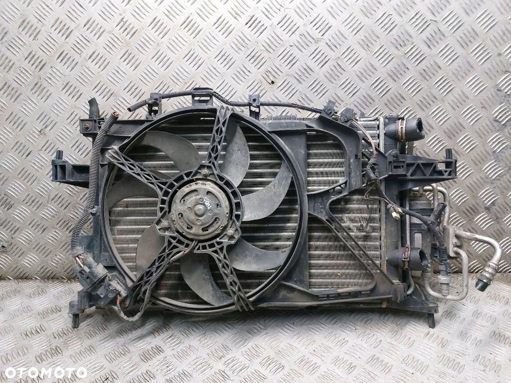 CHŁODNICE KOMPLET + WENTYLATOR OPEL CORSA C 1.2 16V 24426588 24445193 - 1