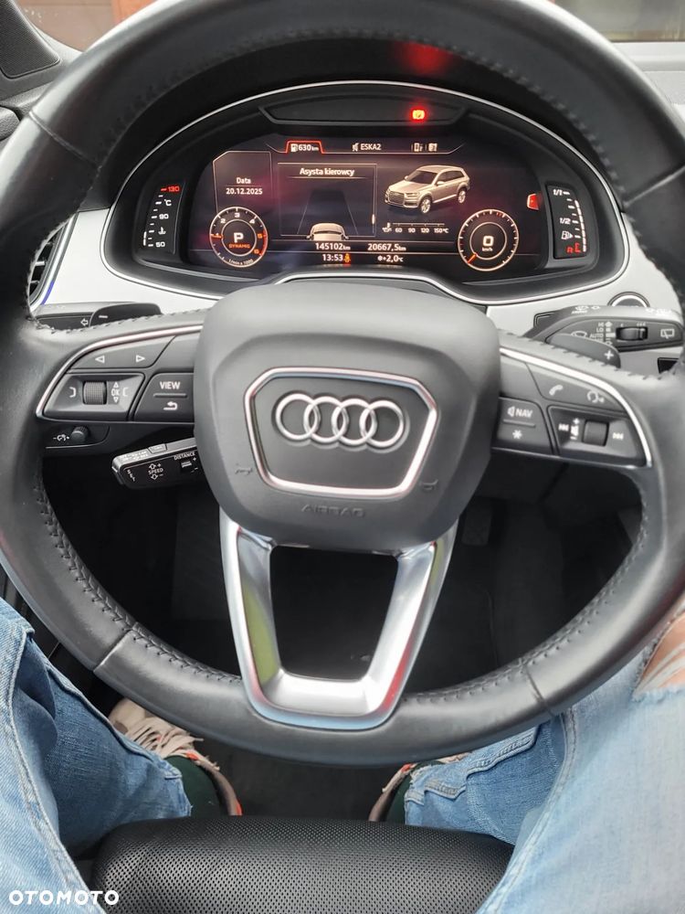 Audi Q7 - 12