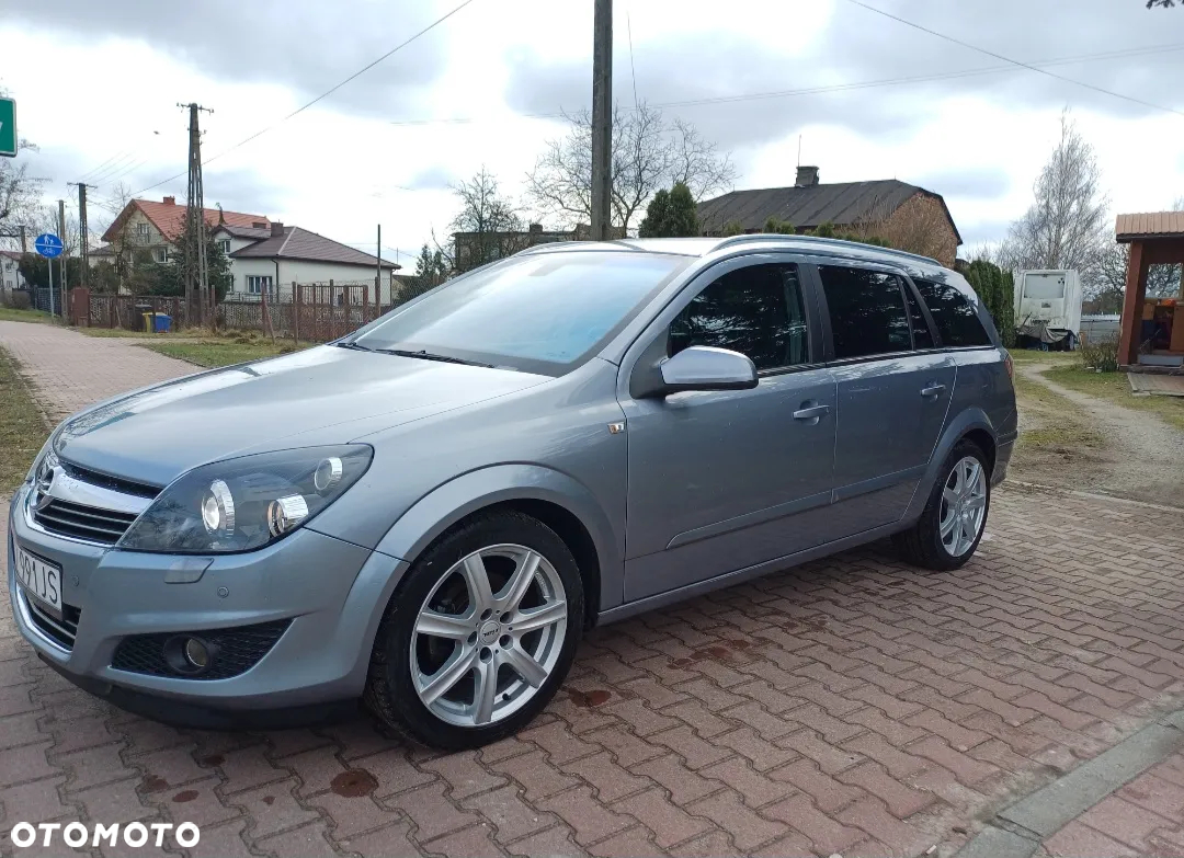 Opel Astra 1.6 ECOFLEX Start/Stop Sport - 4