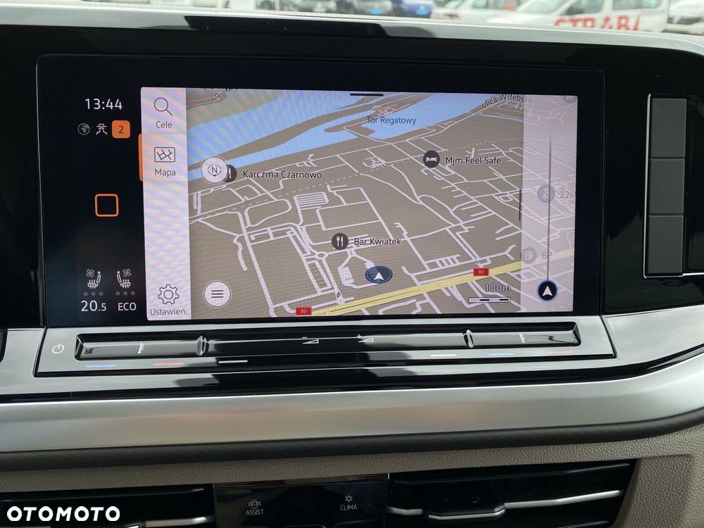 Volkswagen Multivan - 28