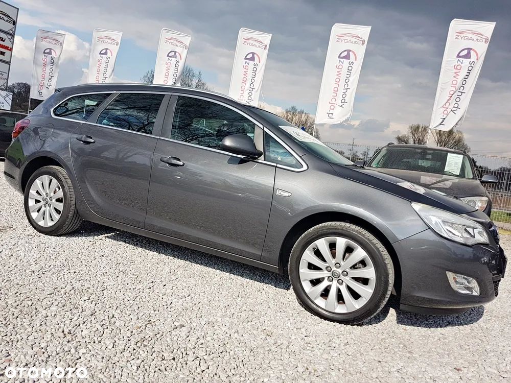 Opel Astra 1.4 Turbo Color Edition - 4