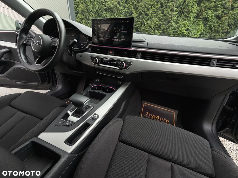 Audi A5 Sportback 40 TFSI S tronic design - 16
