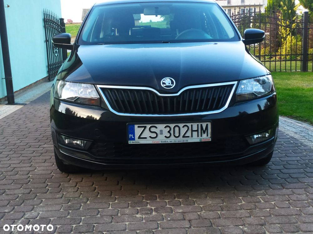 Skoda RAPID - 21