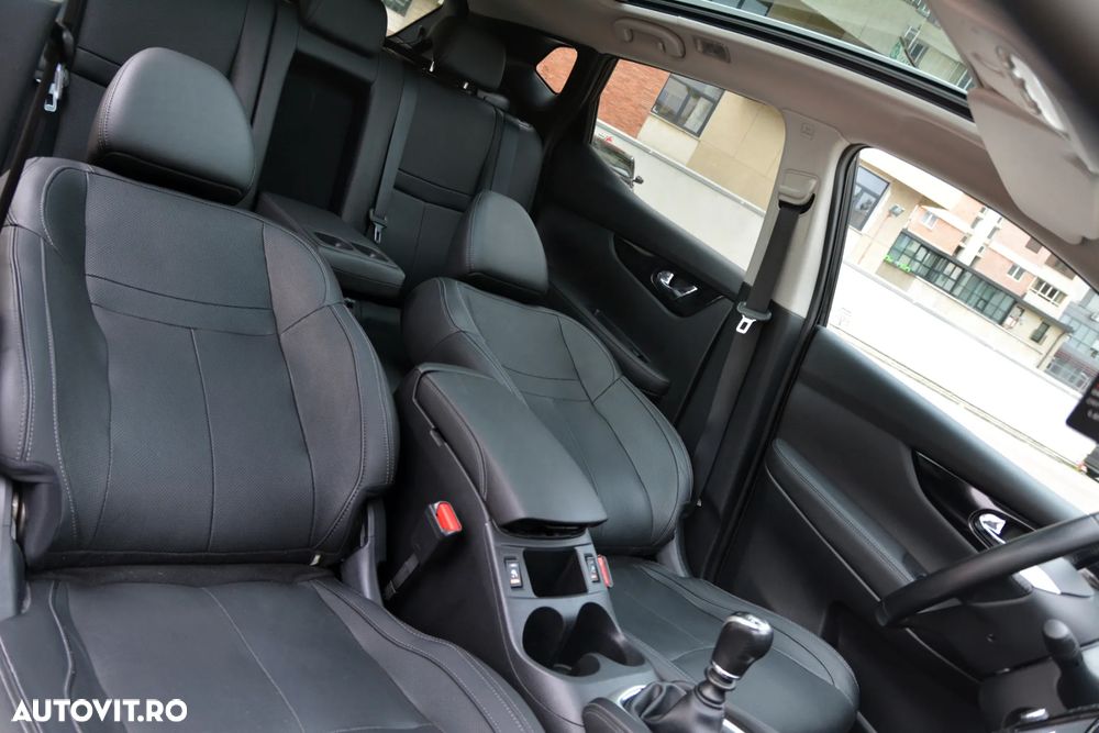 Nissan Qashqai 1.6 DCI Start/Stop 4X4-i Tekna - 19