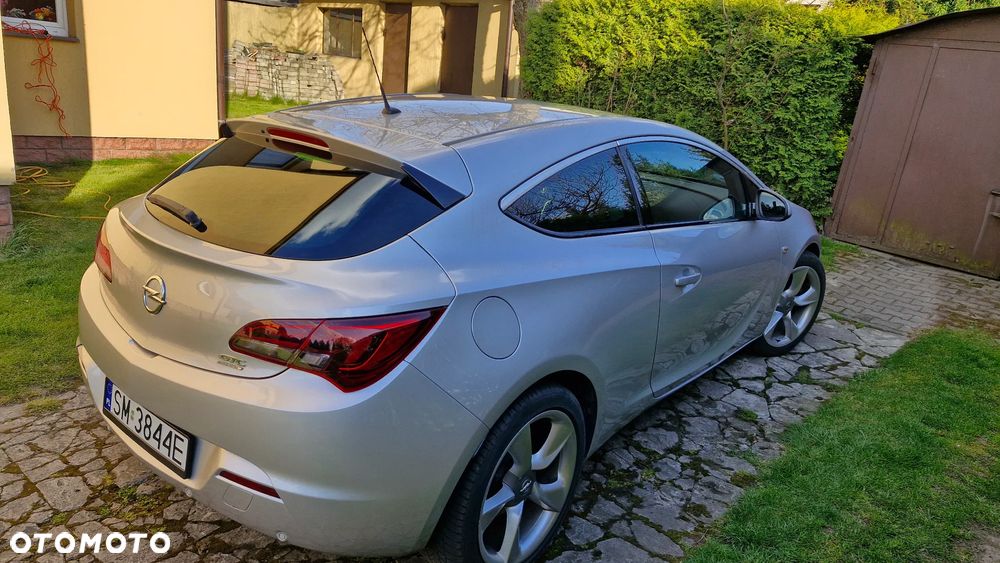 Opel Astra 1.6 Turbo Innovation - 2