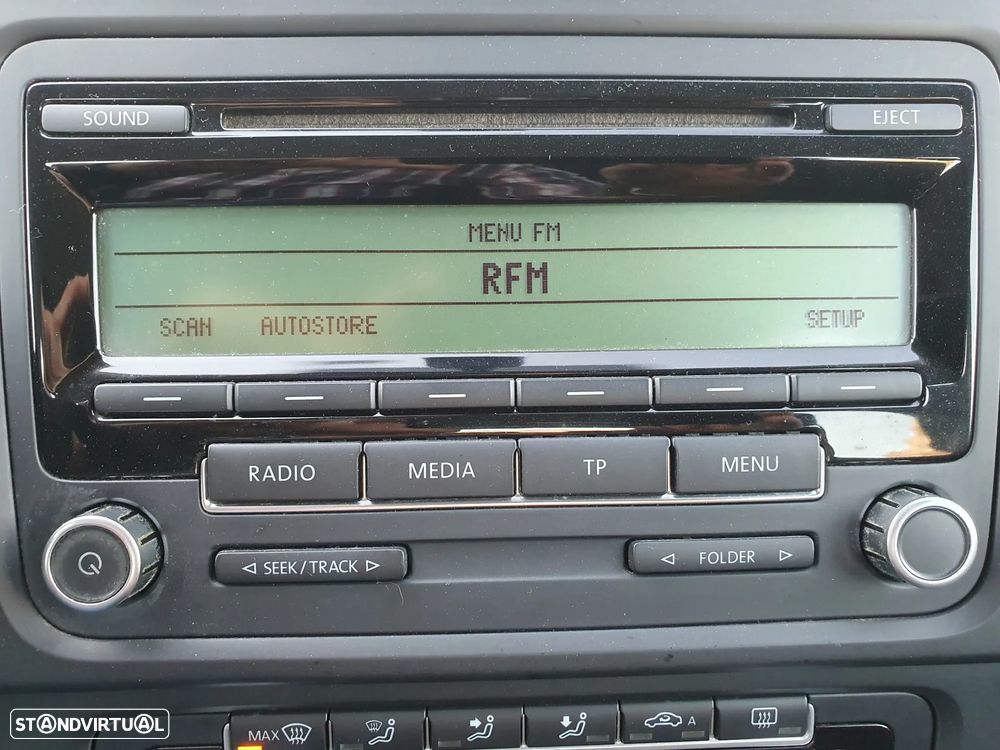 VW Golf 1.6 TDi Confortline - 13