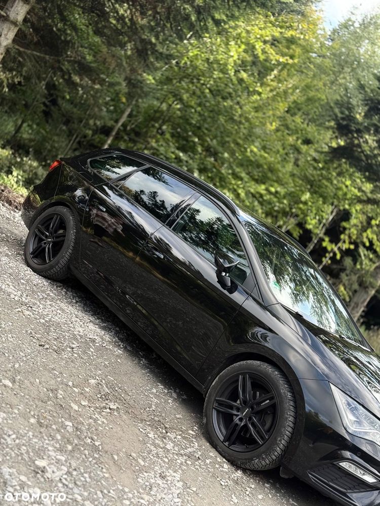 Seat Leon Sportstourer 2.0 TDI DSG FR - 2