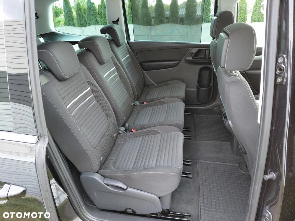 Volkswagen Sharan 2.0 TDI 4MOTION BlueMotion Technology Cup - 17