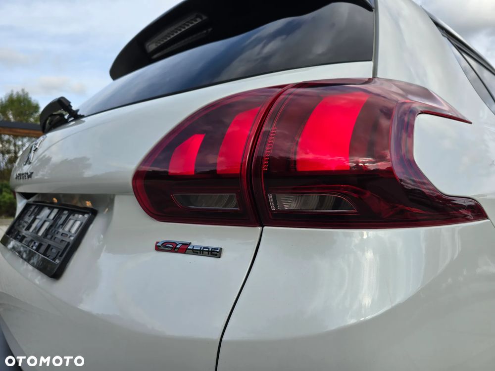 Peugeot 2008 BlueHDi FAP 120 STOP & START GT-Line Edition - 30