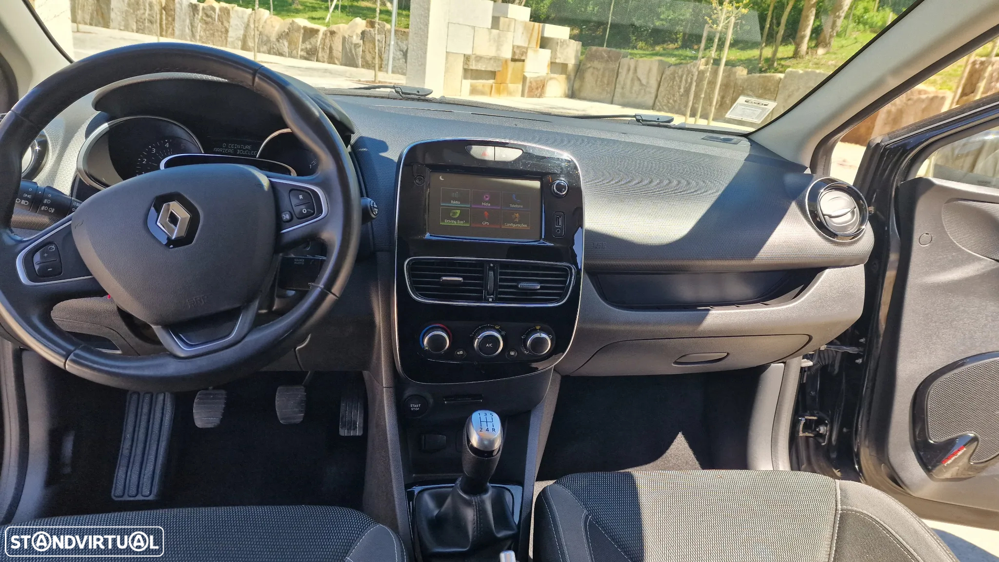 Renault Clio 1.5 dCi Zen - 14