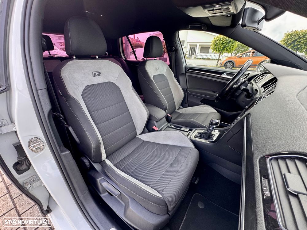 VW Golf R 2.0 TSI OPF 4Motion DSG - 17