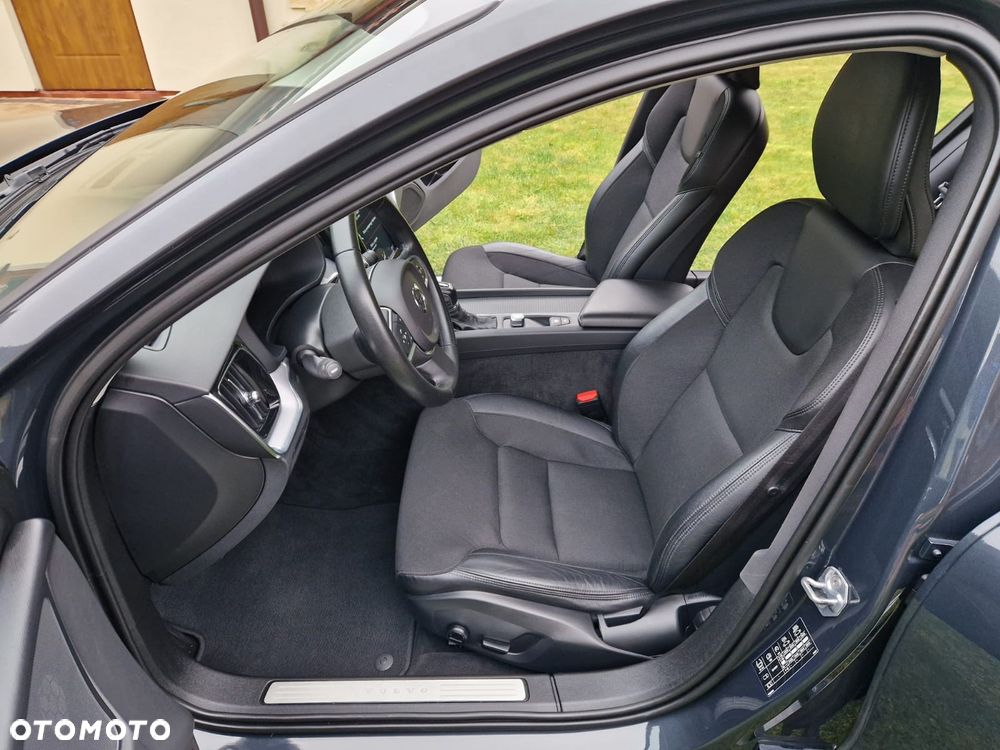 Volvo V60 D3 Geartronic Momentum - 18