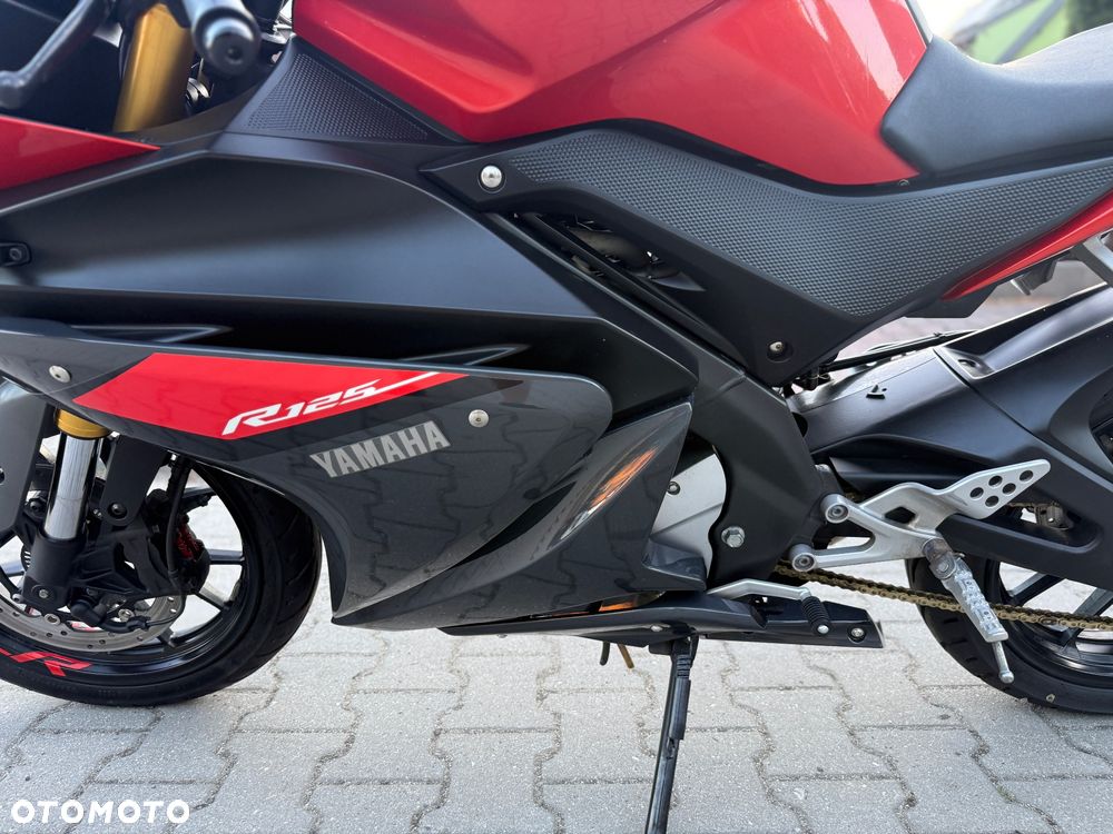 Yamaha YZF - 23