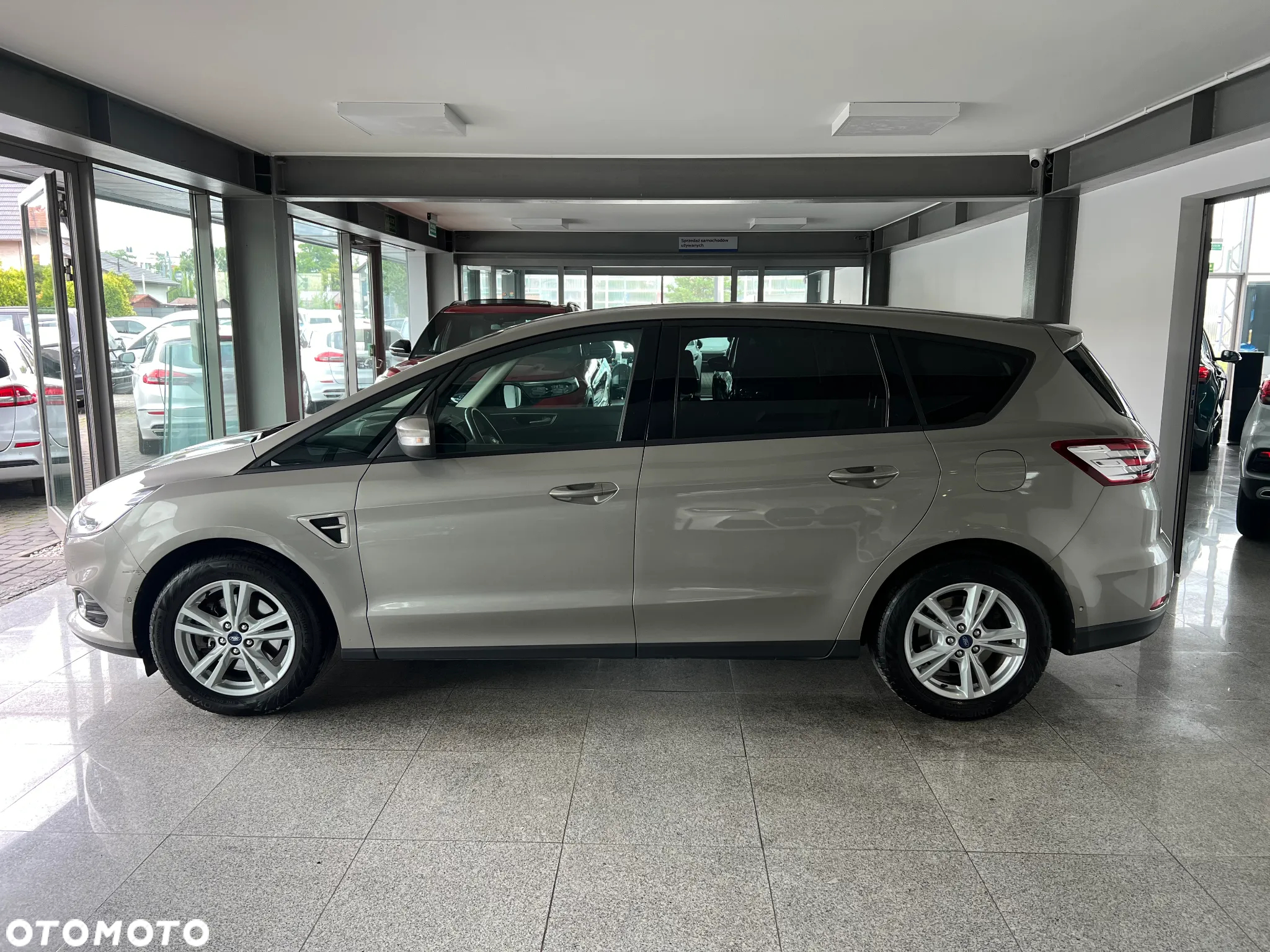 Ford S-Max 1.5 EcoBoost Titanium - 8
