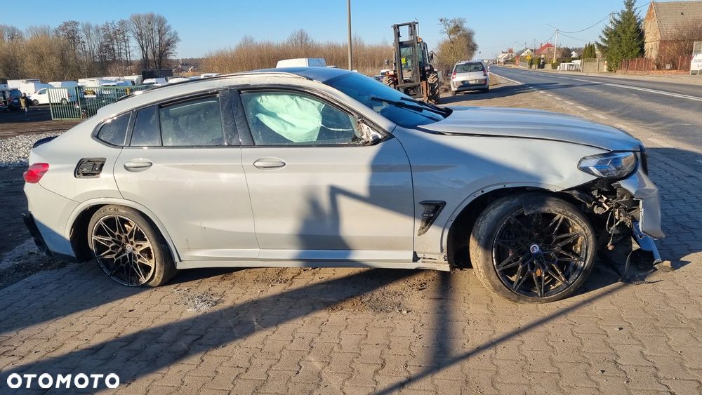 BMW X4 M Competition - 8