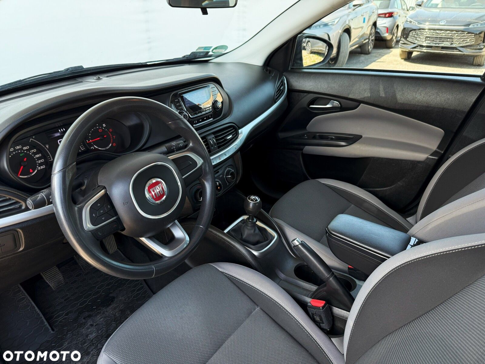 Fiat Tipo 1.4 16v Pop - 12