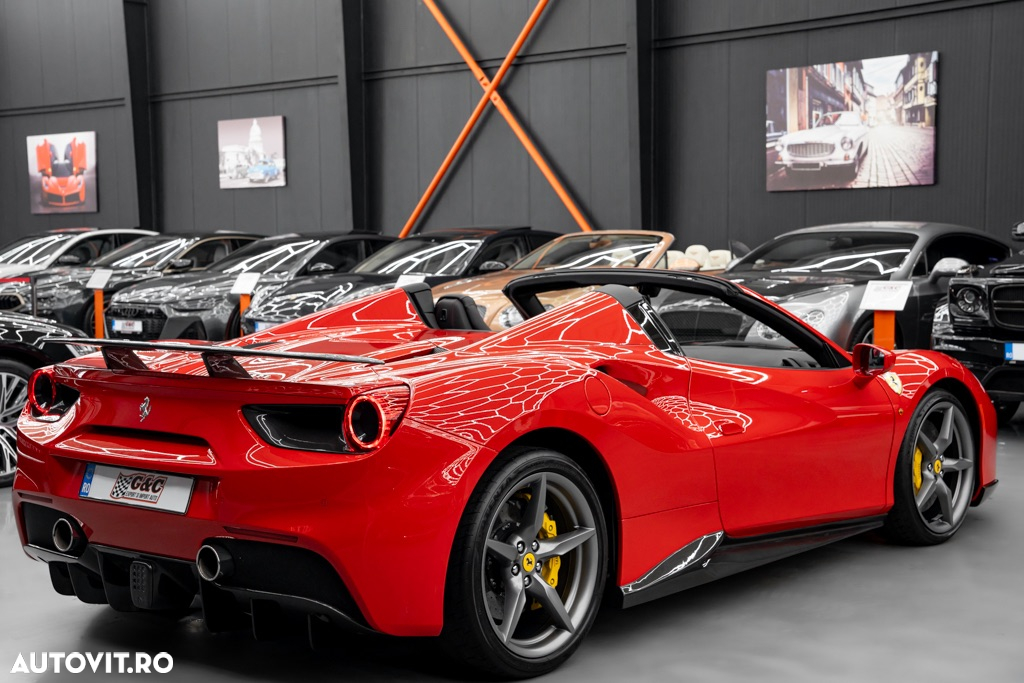 Ferrari 488 Spider - 3