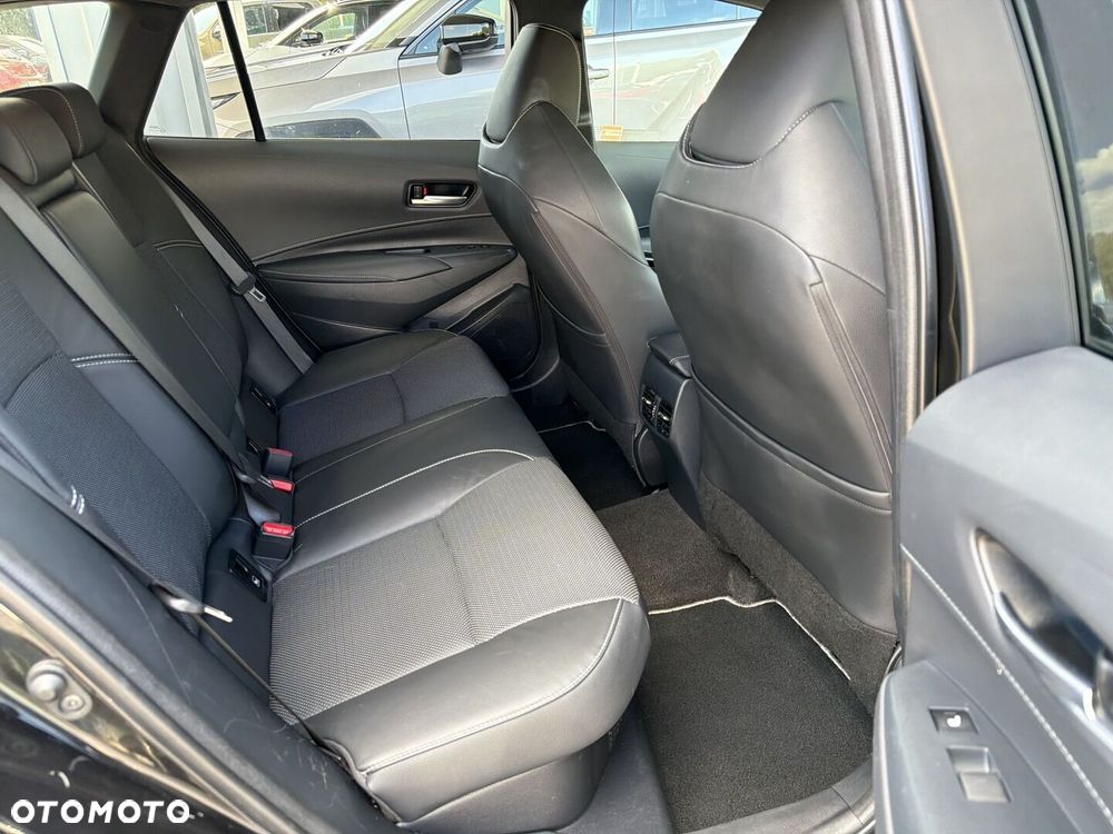 Toyota Corolla - 7