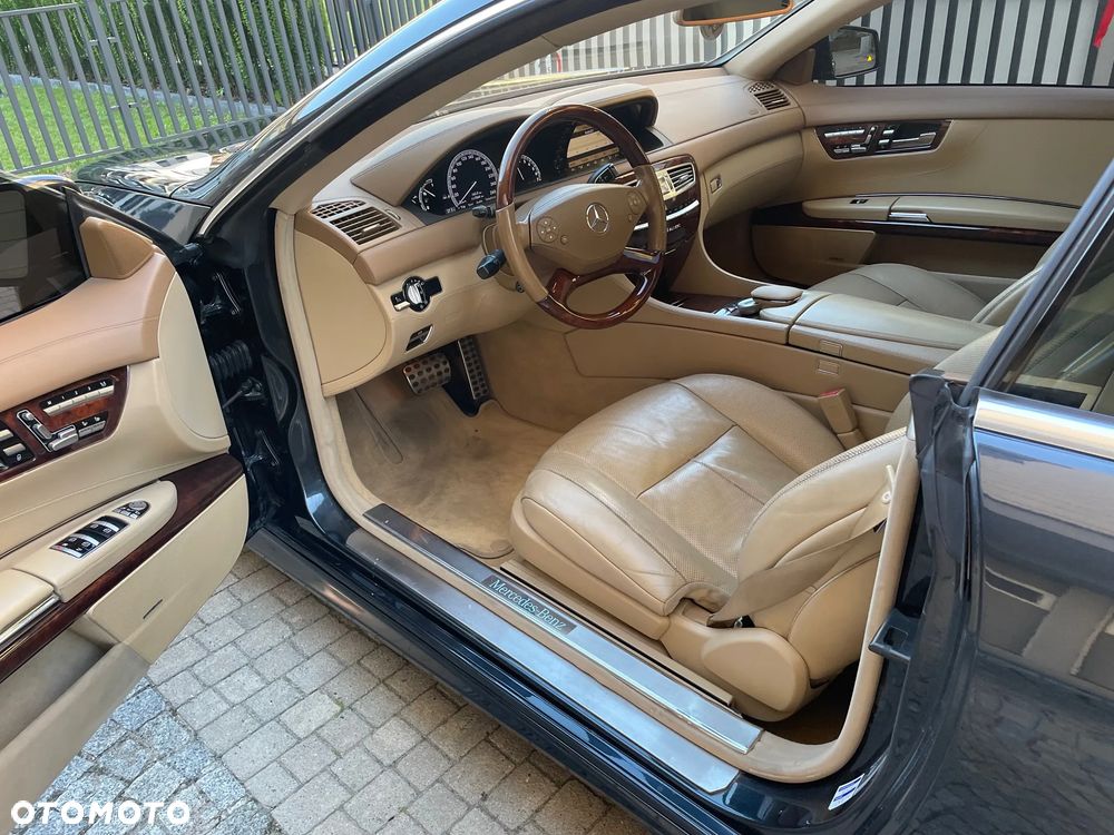 Mercedes-Benz CL 500 4-Matic BlueEff - 17