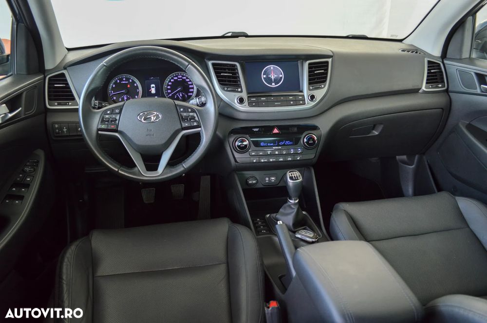 Hyundai Tucson blue 1.6 GDi 2WD Passion - 24