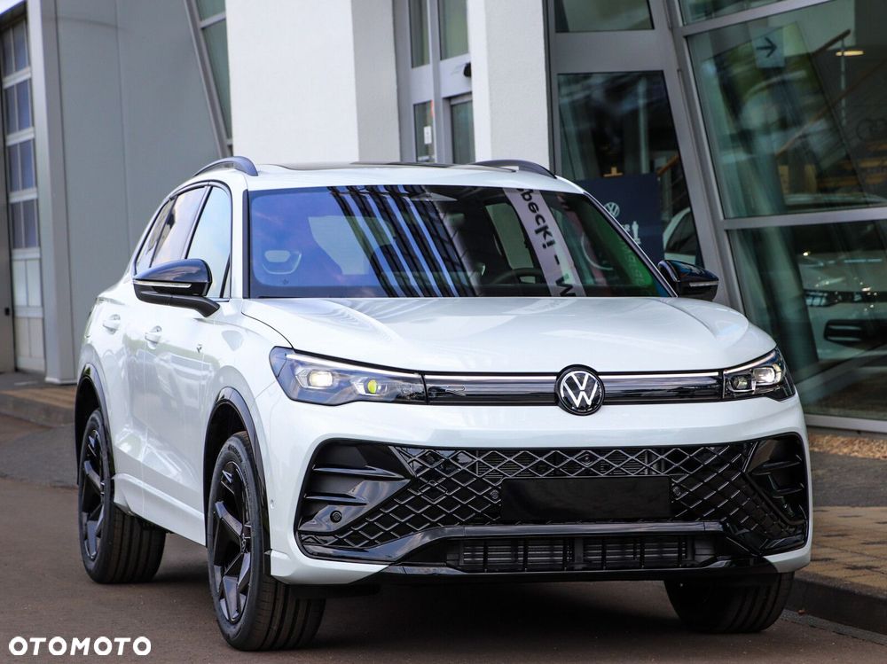 Volkswagen Tiguan - 8