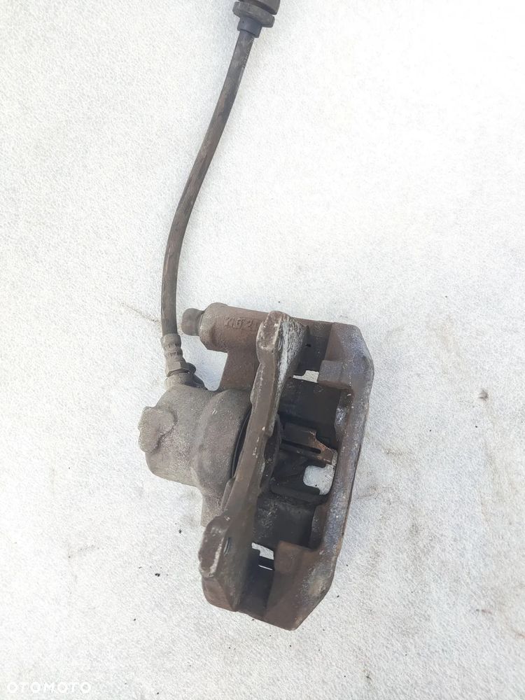 Zacisk hamulcowy prawy przód FIAT PANDA II - 2