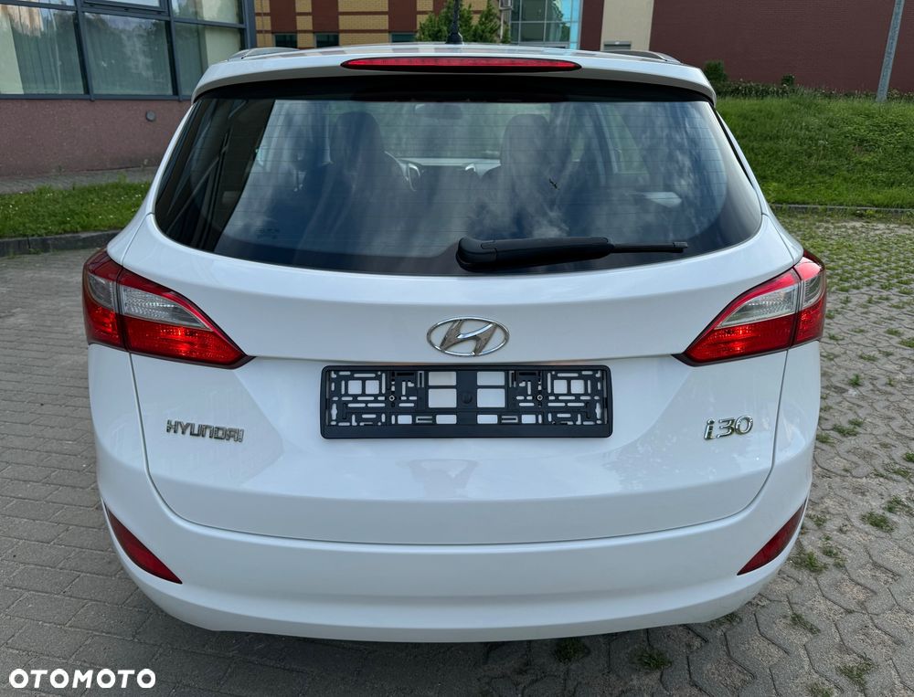 Hyundai i30 1.6 Style - 17