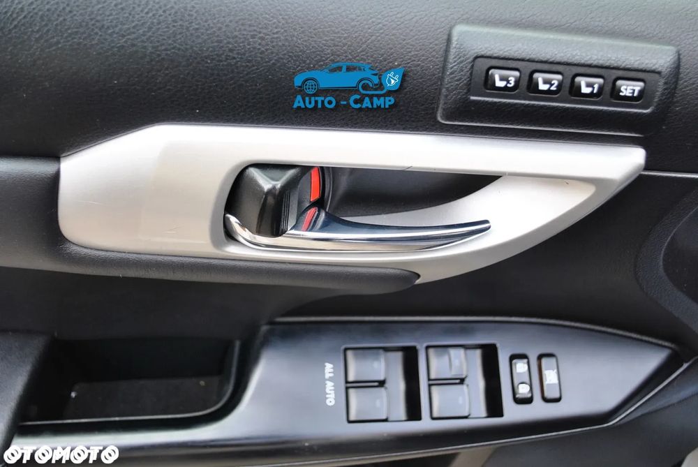 Lexus CT 200h Luxury Line - 3
