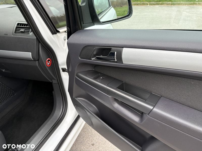 Opel Zafira 1.8 Design Edition - 18