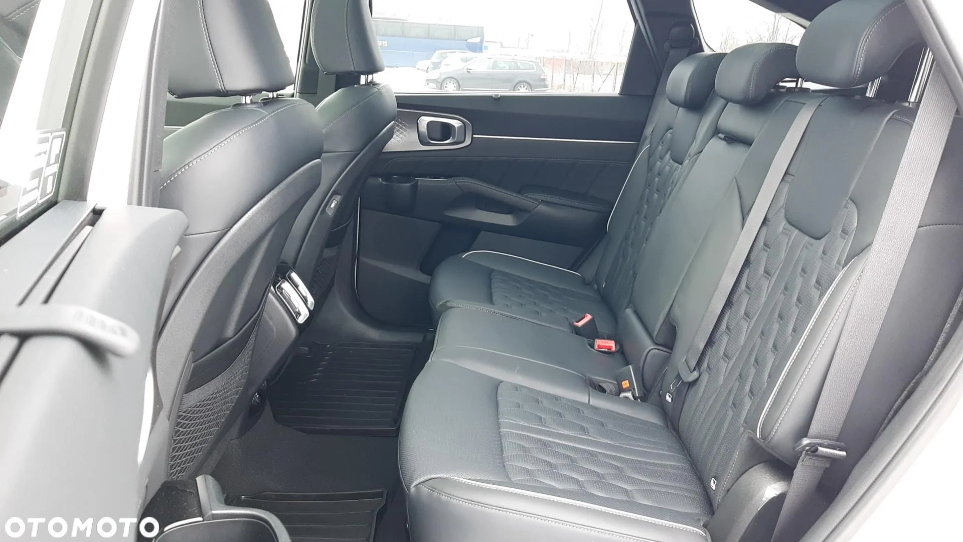 Kia Sorento - 15