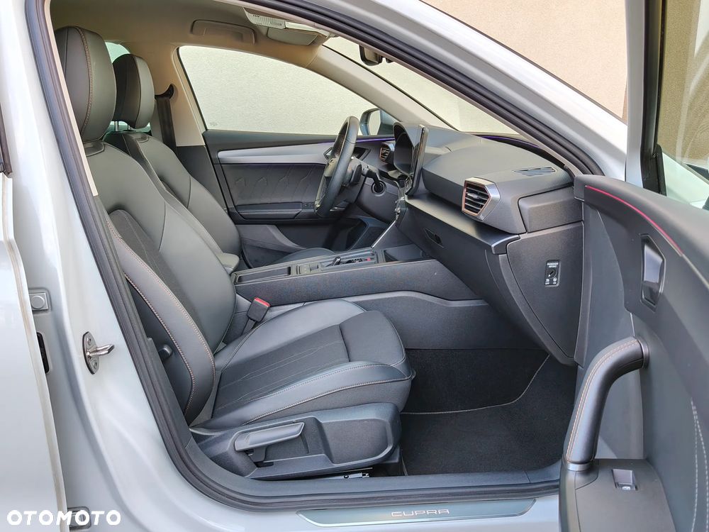 Cupra Leon 1.5 eTSI mHEV DSG - 31