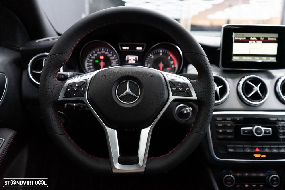 Mercedes-Benz GLA 220 d AMG Line - 9