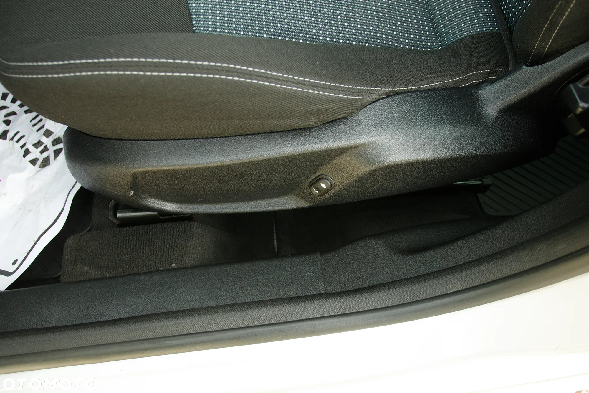 Ford Mondeo 2.0 FF Titanium - 20