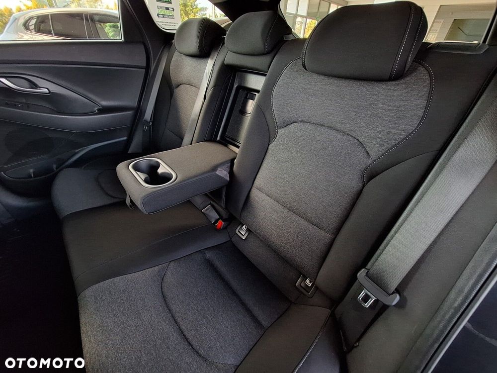 Hyundai i30 1.5 T-GDI 48V Smart DCT - 23