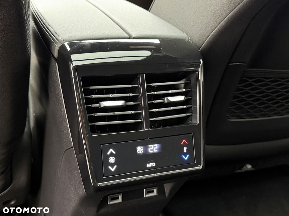 DS Automobiles DS 7 Crossback 1.5 BlueHDi Bastille + - 8